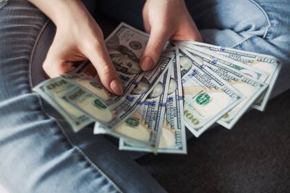 El comportamiento de los dólares financieros